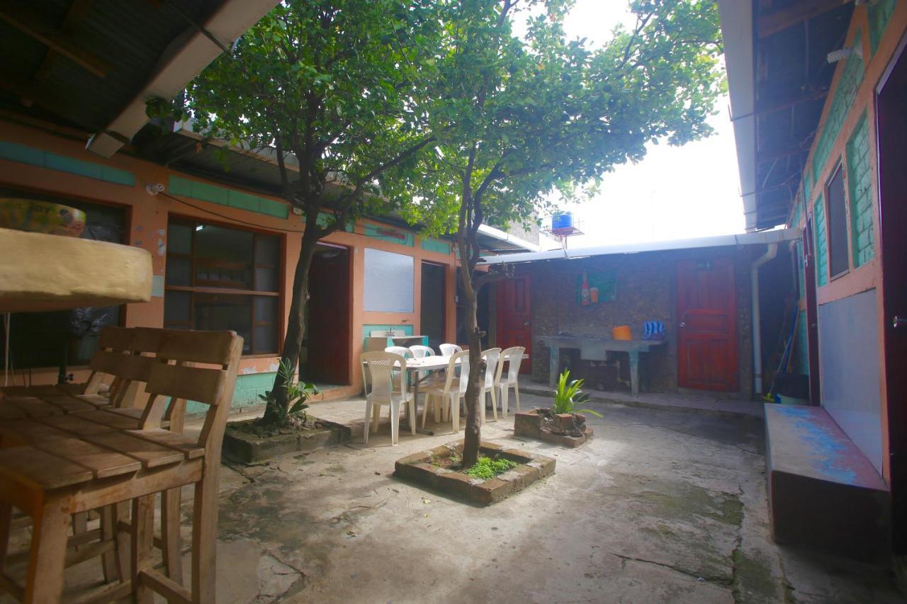 Hostal Los Chamos 산 후안 델 수르 외부 사진