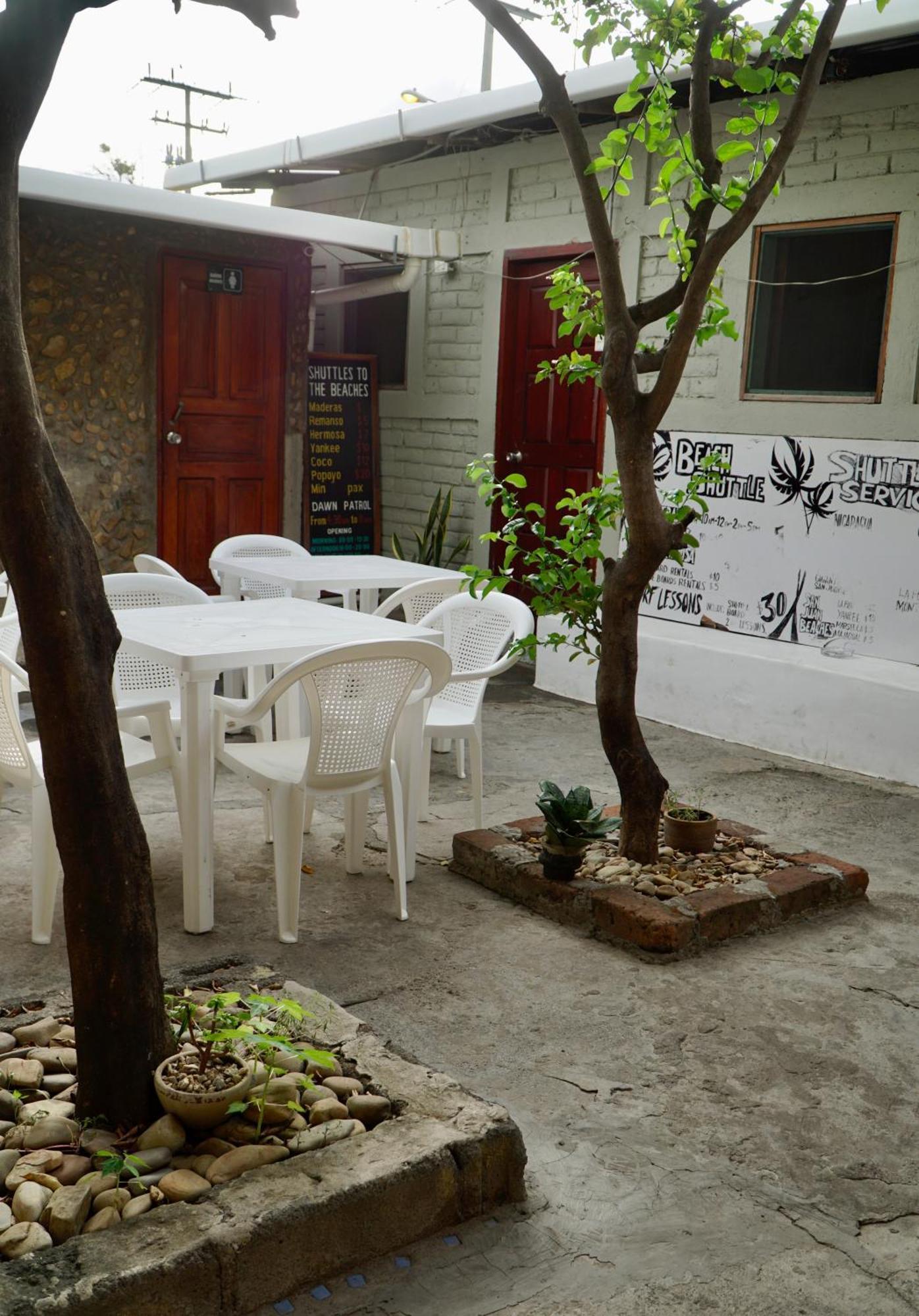 Hostal Los Chamos 산 후안 델 수르 외부 사진