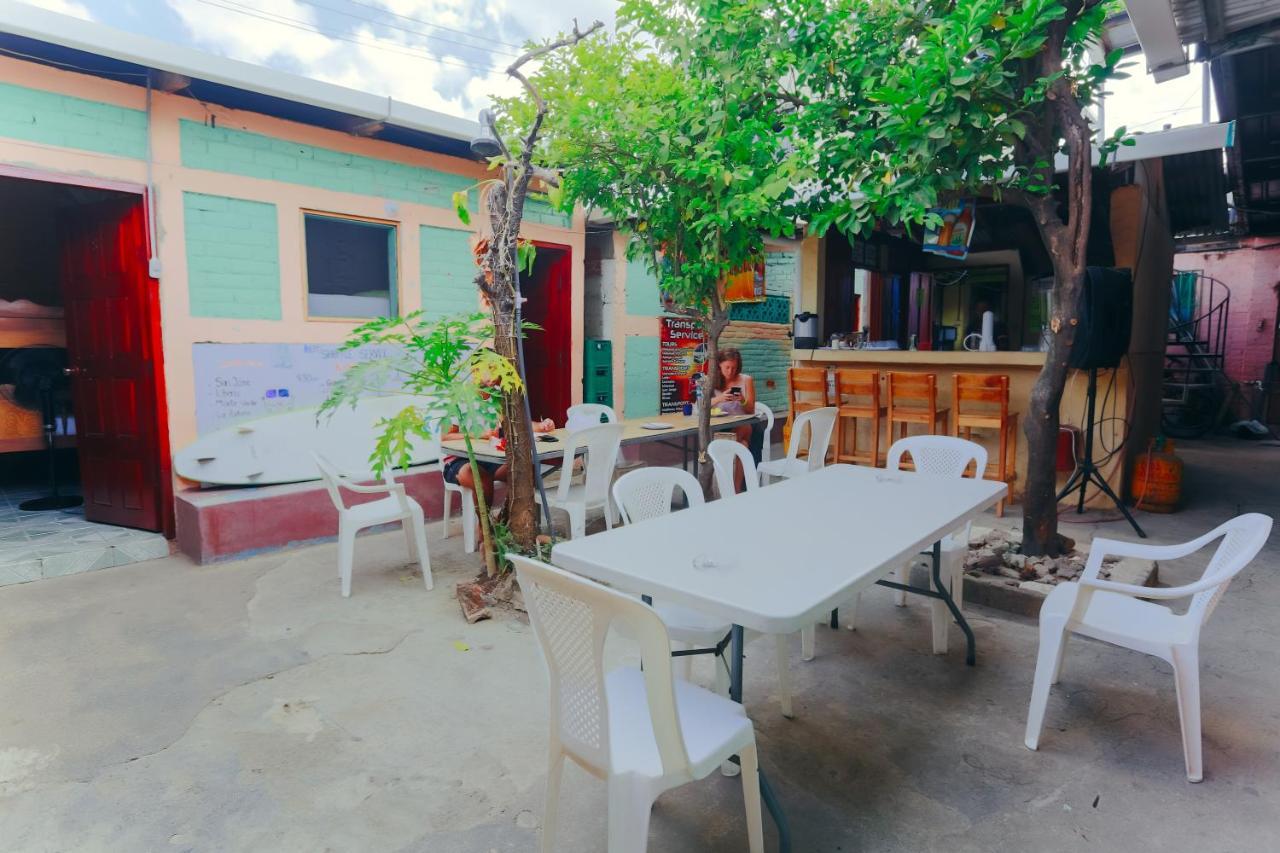 Hostal Los Chamos 산 후안 델 수르 외부 사진